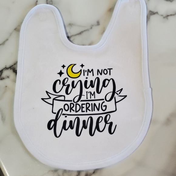 I'M NOT crying....Funny Baby Bib - Picture 10 of 10